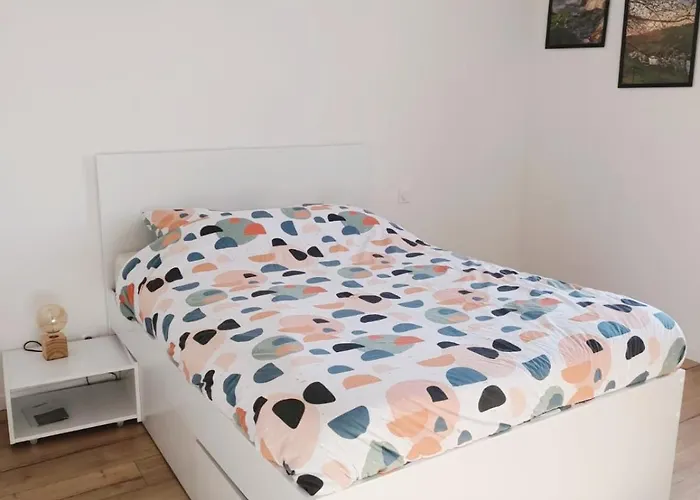 Duplex Dans Ancienne Usine شقة بوبرو-أن-موج